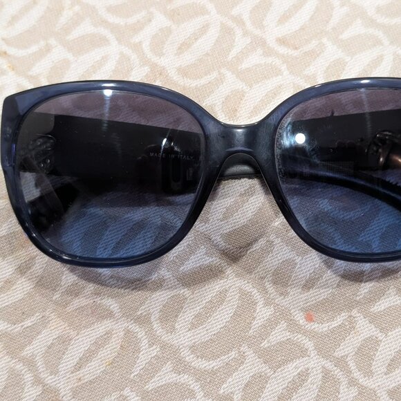 Authentic CHANEL Tweed Sunglasses Black Frame main image 7